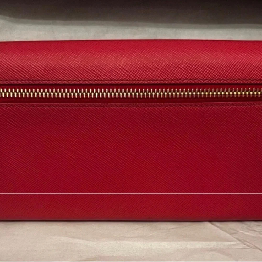 PRADA SAFFIANO FULL INCLUSION EUC - Picture 14 of 16
